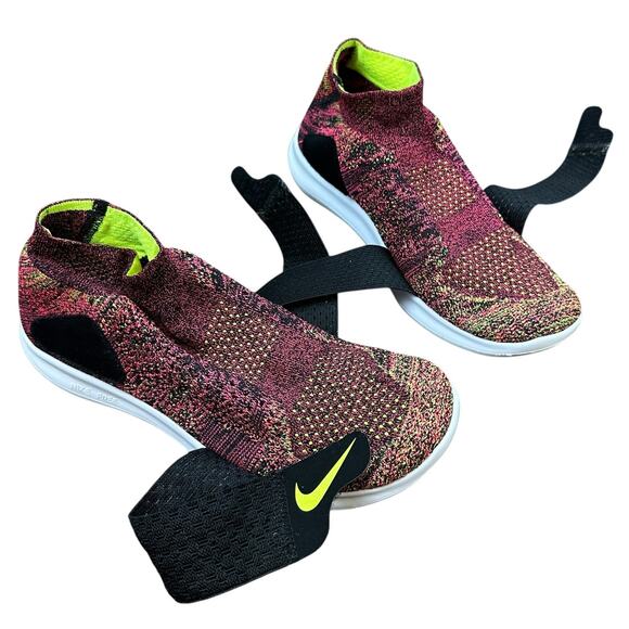 Women’s Nike Workout Shoes Free Run Motion Flyknit Lightweight Size 7.5 - Picture 9 of 11